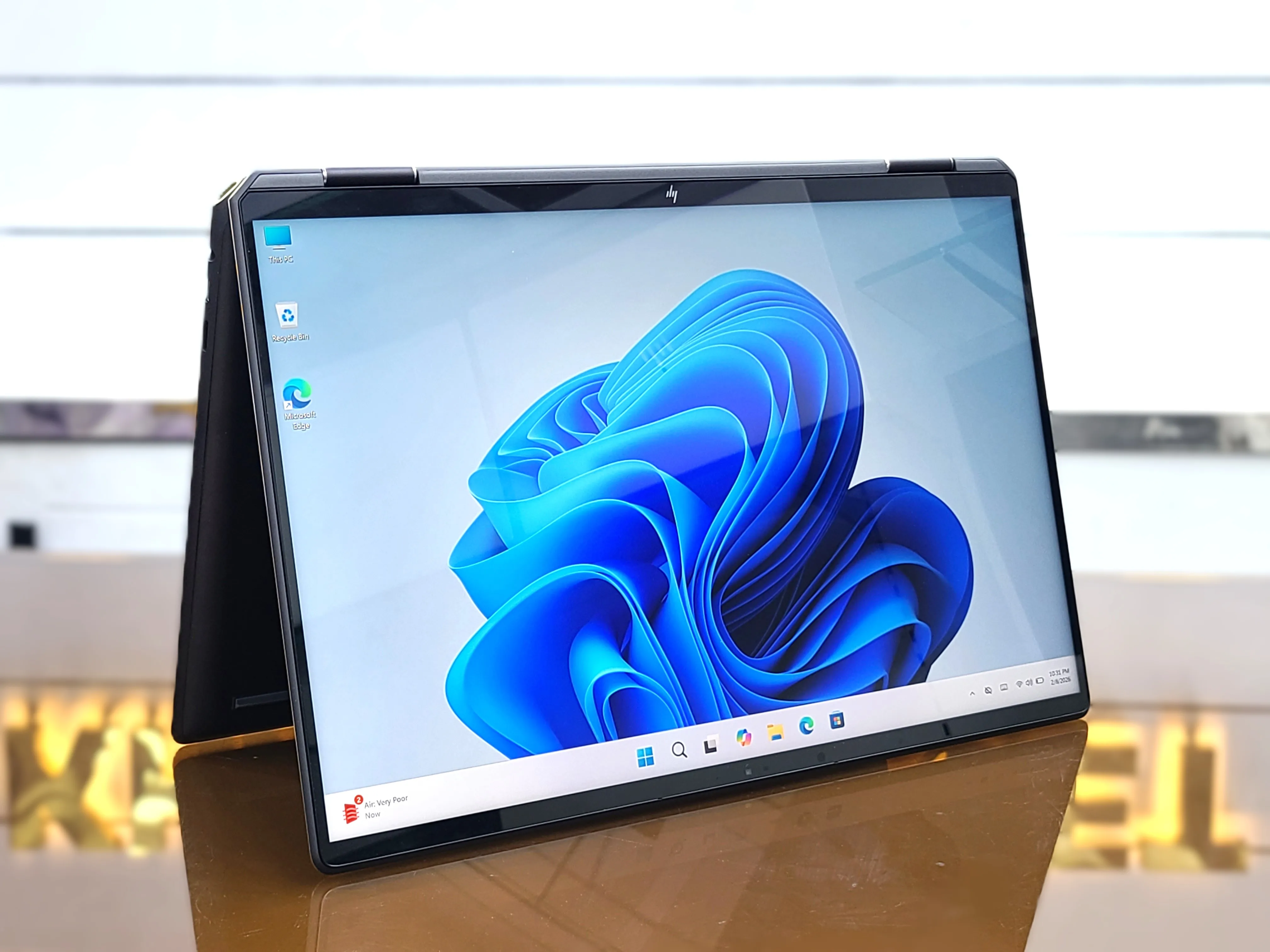 HP Spectre X360 16-f2013dx Core i7-13700H 512GB SSD 16GB RAM 16